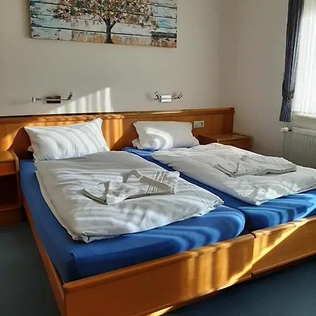 Knotenpunkt فندق مبن