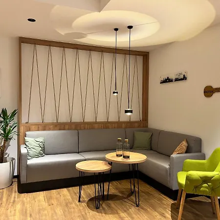 Knotenpunkt 3* メッペン