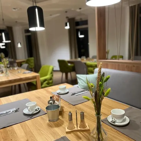Knotenpunkt 3*