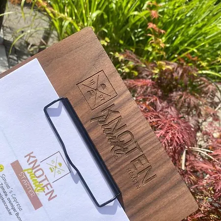 Knotenpunkt ホテル