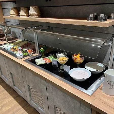 فندق Knotenpunkt 3*