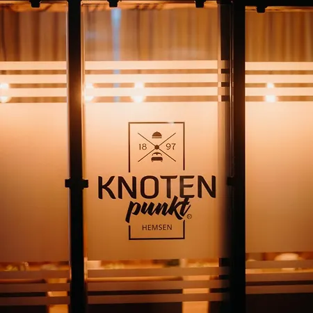 Knotenpunkt 3*