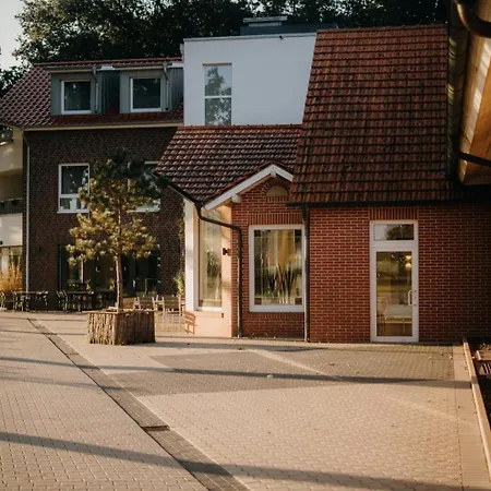 Knotenpunkt 3* メッペン