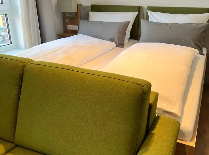 Knotenpunkt Hotel 3*