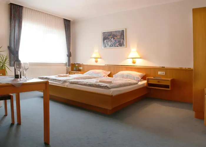 Knotenpunkt Hotel 3*